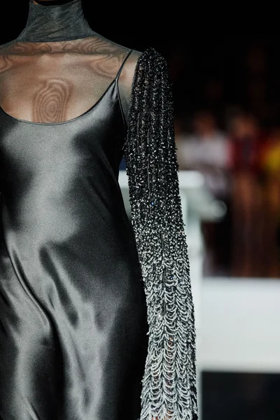 Look 54